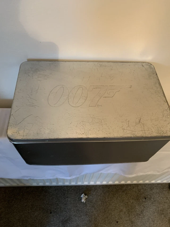 James Bond Collection DVD Set In Own Metal Case. 19 Discs Plus Ultimate  Sampler - Image 4 of 4