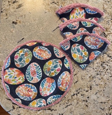 Placemats Tabitha Webb  Easter Eggs Fringed Round 4pc.