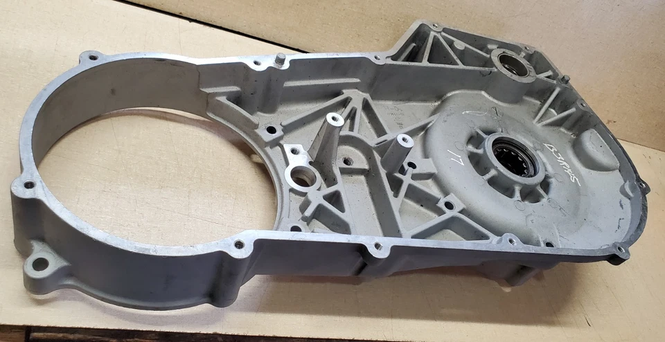 CUBIERTA PRIMARIA INTERIOR HARLEY DAVIDSON 60663-01 FXD DYNA SUPER GLIDE 2001-2005 Foto 3 de 4