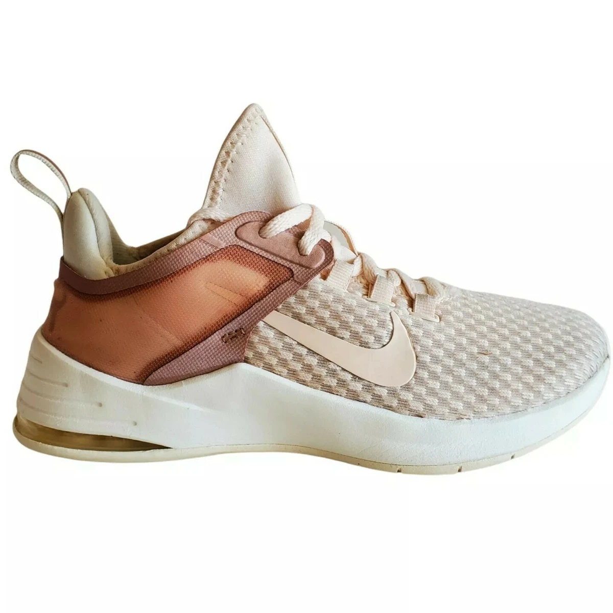 Air max bella tr best sale 2 amd training shoe