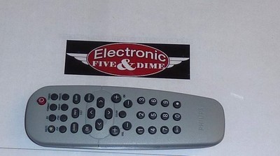313923806272  RC19335017/01  PHILIPS REMOTE