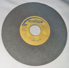Norton Surface Grinding Wheel 7" X 1/4" X 1-1/4" 19A 80-J8V Grit: 80