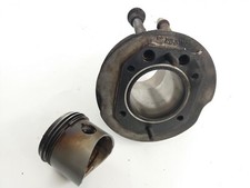 BMW R75/5 [1973] - Cylinder with Piston