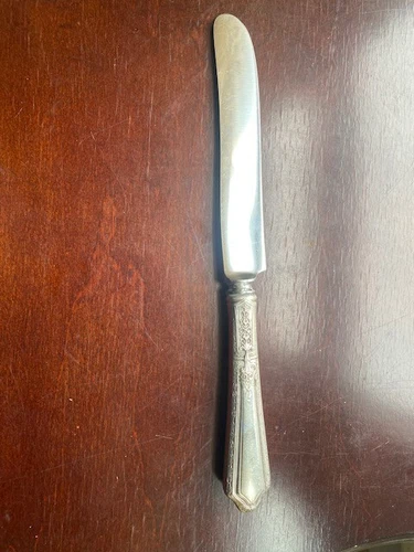 1923 TOWLE 925 STERLING SILVER ''D'ORLEANS'' DINNER KNIFE, 8 AVAILABLE