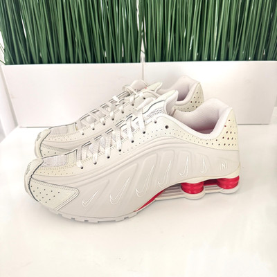 Nike Neymar Jr x Shox R4 NBY Platinum Tint Red Mens Shoes BV1387-002 Size 10
