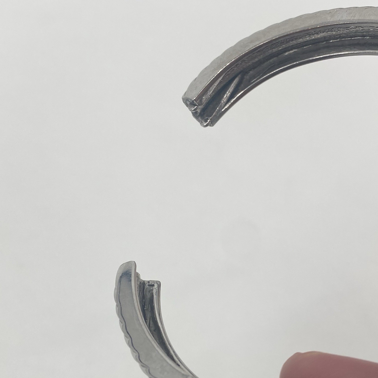 Cable Hinge Bangle Bracelet Two-Tone Silver  Tarn… - image 7