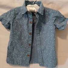 Tommy Bahama Boys Size 2T Tropical Short Sleeve Button Down Shirt 