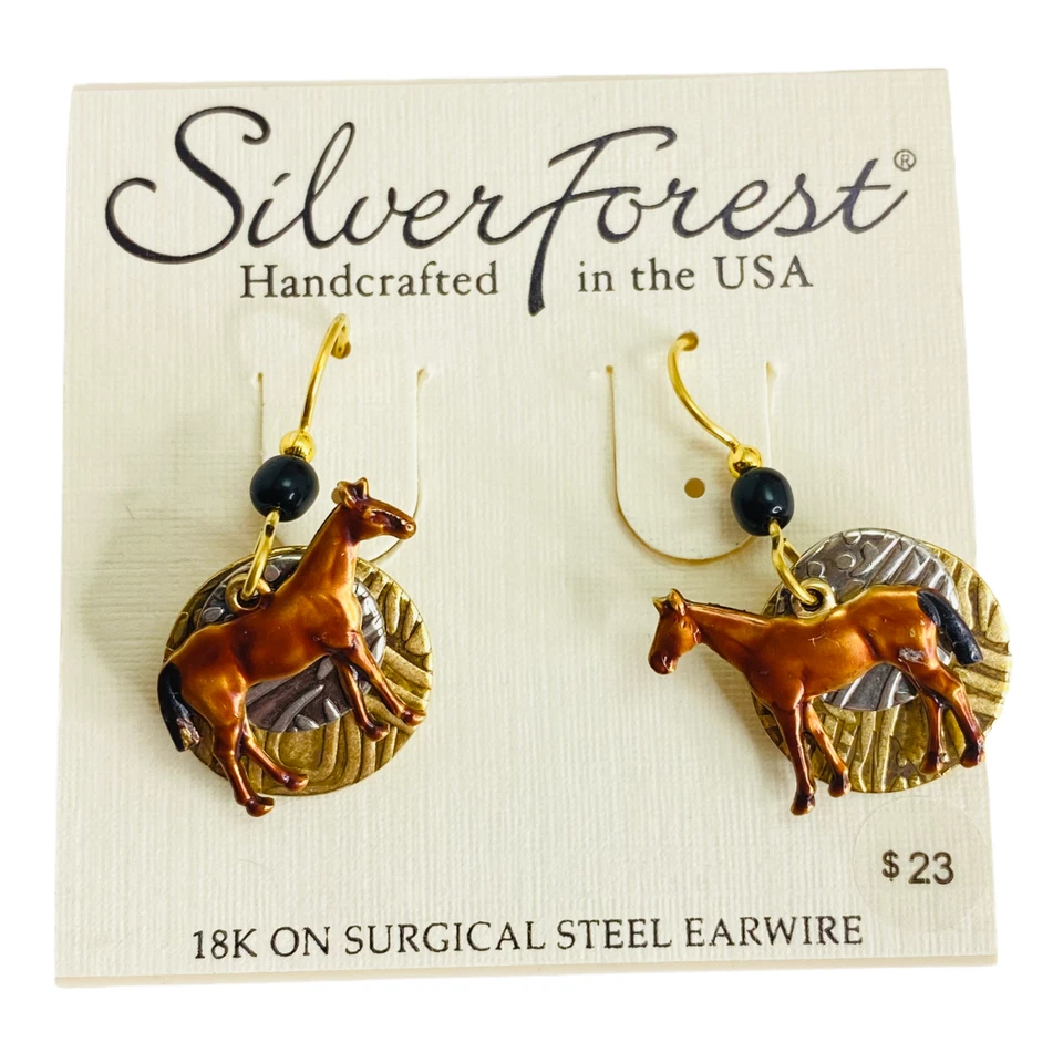 Brincos de prata cavalo castanha floresta 18K em fios de aço cirúrgico - Imagem 2 de 2