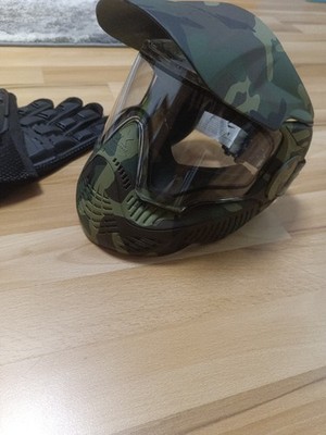 Paintball- Bzw. Airsoft-Maske mit Tarnmuster