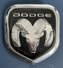 1997-2003 Dodge Dakota Durango 55076512 1997-2001 Ram Van 55295241 Front Emblem