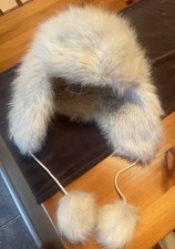 Ladies Cream Hat From M&S Size S/M Fully Lined Good Condition