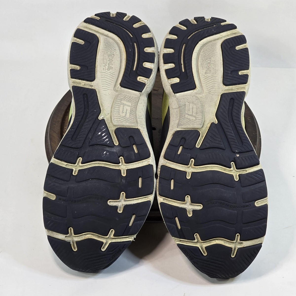 Brooks Ghost 15 Shoes Mens Size 11 Navy Blue Yellow Cushioned Running Sneakers Brooks Ghost 15 Shoes Mens Size 8.5 D Blue | Mercari main image 2