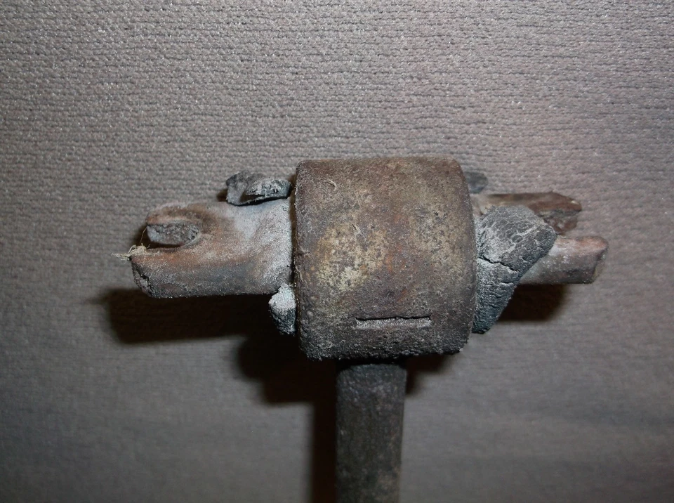 Mercury Cougar XR-7 GT GTE XR-7G 1968 par de amortiguadores delanteros Autolite originales  Foto 3 de 4