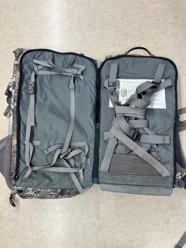 Sitka - Tool Bucket - Discontinued Version - Treestand hauling pack - Elevated 2 - Picture 10 of 14
