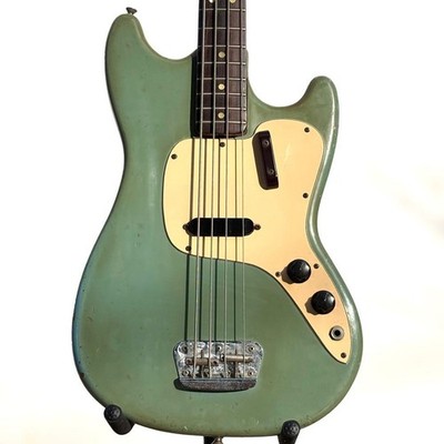 Fender 1972年 ダフネブルー Bass Musicmaster USA Fender 1972年 USA 1972 Fender ダフネブルー ベース Musicmaster ベース