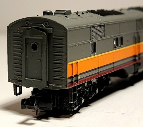 Life-Like N Scale MILWAUKEE ROAD E-7A Loco 17A #7037 BRAND NEW IN BOX-SCARCE - Picture 16 of 21
