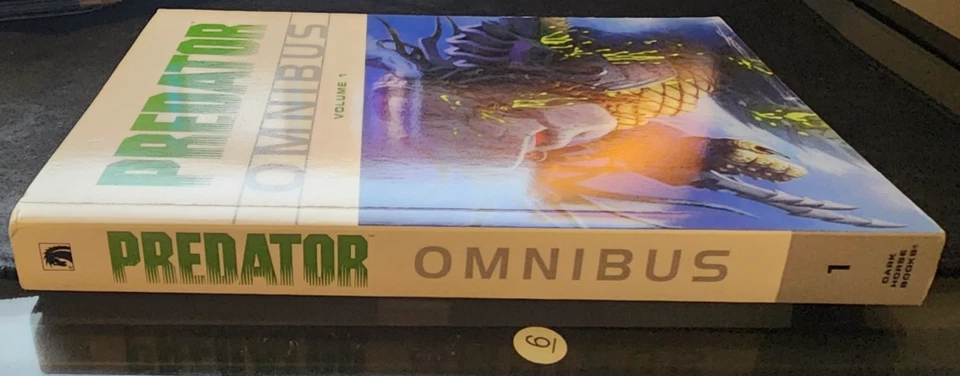 Dark Horse Comics Predator Omnibus Vol. 1 Trade Paperback First Edition - Image 3 of 3