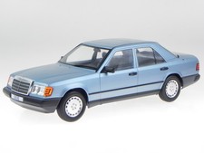 Mercedes W124 300E 1984 light blue metallic diecast model car 18099 MCG 1:18