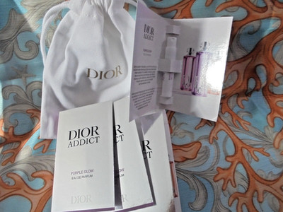 Dior Addict Purple Glow Set 4 ml Eau de Parfum im Dior Geschenkbeutelchen Neu