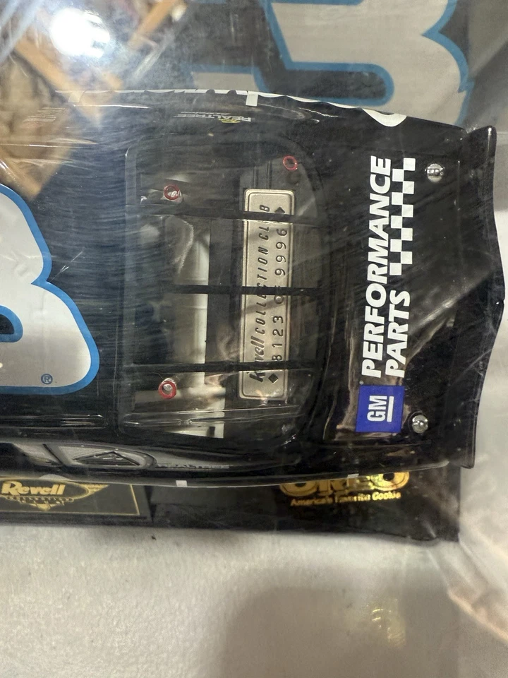DALE EARNHARDT #3 GM GOODWRENCH OREO 2001 1/24 Nascar Diecast - Image 3 of 4