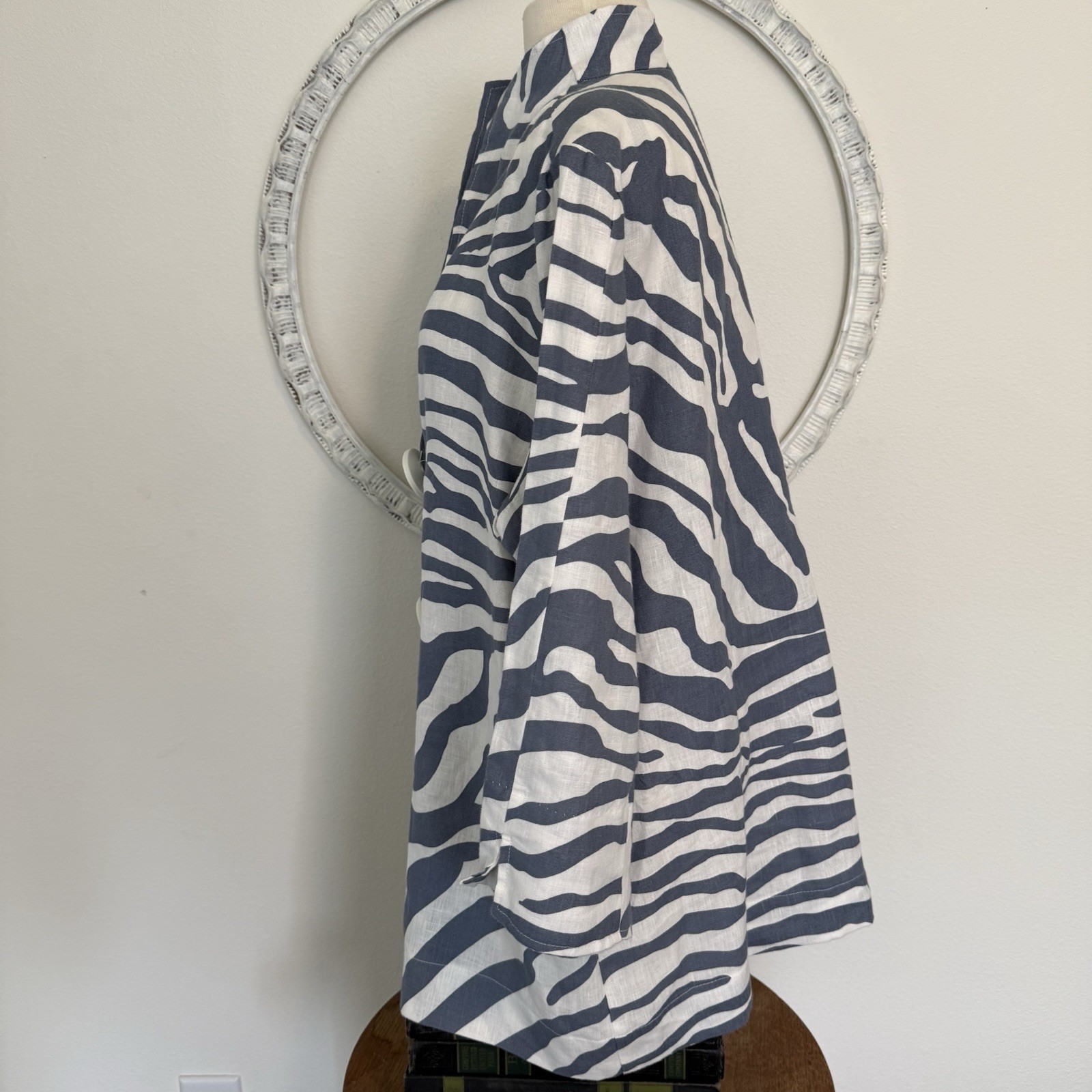 Tunica in lino pony dipinta camicia blusa giacca zebrata grigio bianco bottoni USA XL