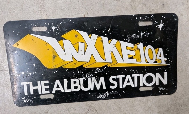 Vintage 80s License Plate Wxke104 Radio Churubusco Fort Wayne Indiana Rock Roll