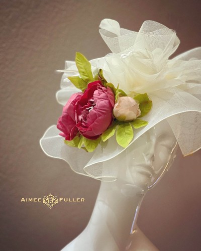 Royal Ascot Fascinator Kentucky Derby Hat Off White Cream Green Hot Pink Holiday - Picture 3 of 24