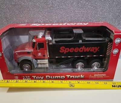 Speedway Mack Granite Dump Truck w/ Lights Sound- 1:24 scale by