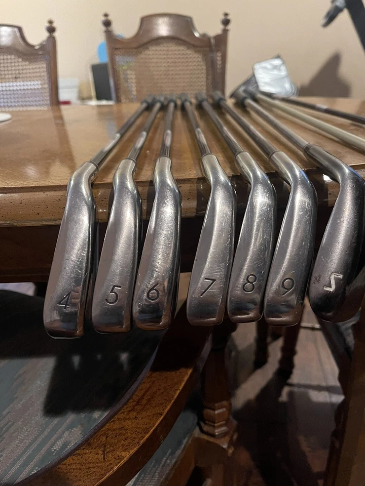 Yonex V-Mass 400fl Iron Set 4-9 Yonex cyperstar P Wedge 2 Drivers RH W Flex Grap - Image 3 of 4