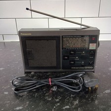 Vintage Panasonic GX80 RF-1680L 4 Band Radio Feather Touch Controls - Well Used