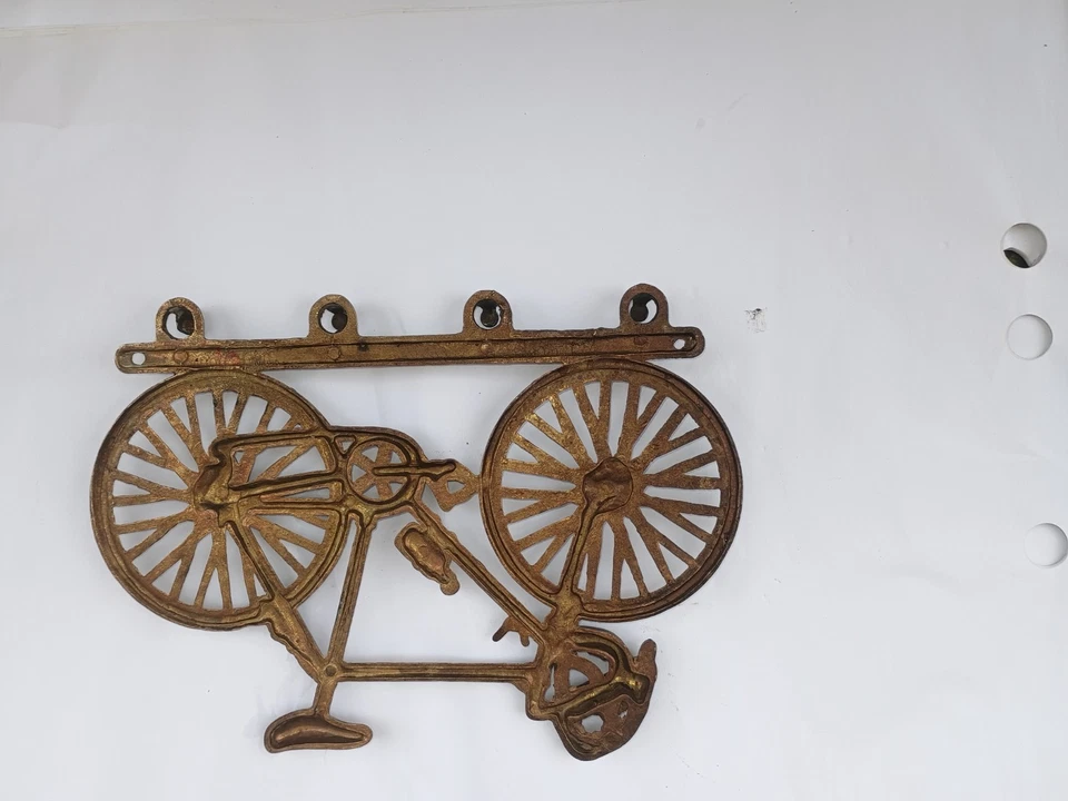 Portachiavi Da Parete Bicicletta Da Corsa Vintage In Metallo Dorato - Immagine 4 di 4