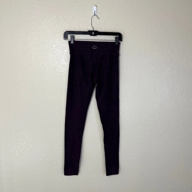 beyond-yoga heather logo workout gym stretch leggings