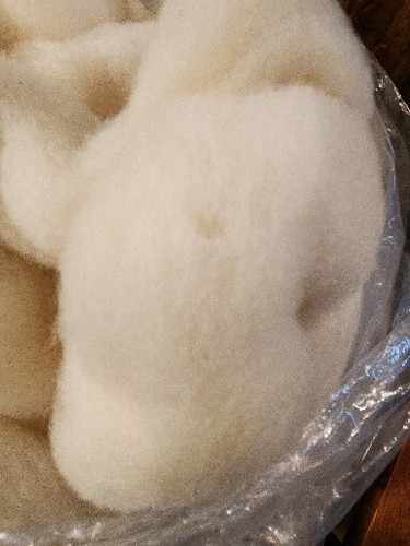 Amana Colonies 2lbs Wool Roving, Spinning , Spin Felting Wool- Domestic Sliver - Picture 2 of 3