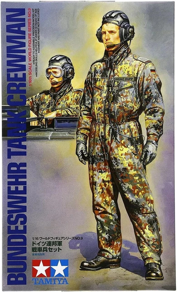 Tamiya 1/16 World Figure Series n.09 Bundeswehr Tanker Set modello in plastic... - Immagine 2 di 4