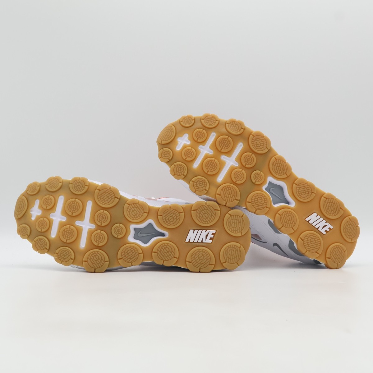 621716-103 Nike Reax 8 TR White Wolf Grey Chile Red White (Men's