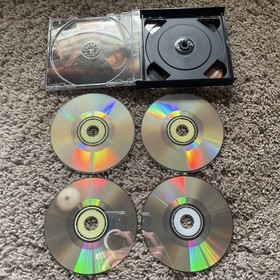 Shenmue Sega Dreamcast 2000 Complete in Box with Manual 4 Discs Passport