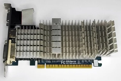 PCIe Grafikkarte Gigabyte, GeForce GT 610, 1 GB DDR3, DVI VGA HDMI, gebraucht - Bild 1 von 4