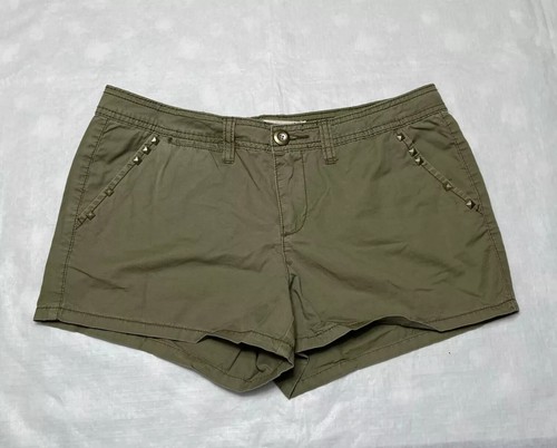 Ladies Route 66 Green Khaki Shorts: 3/4-6-8 - Picture 6 of 9