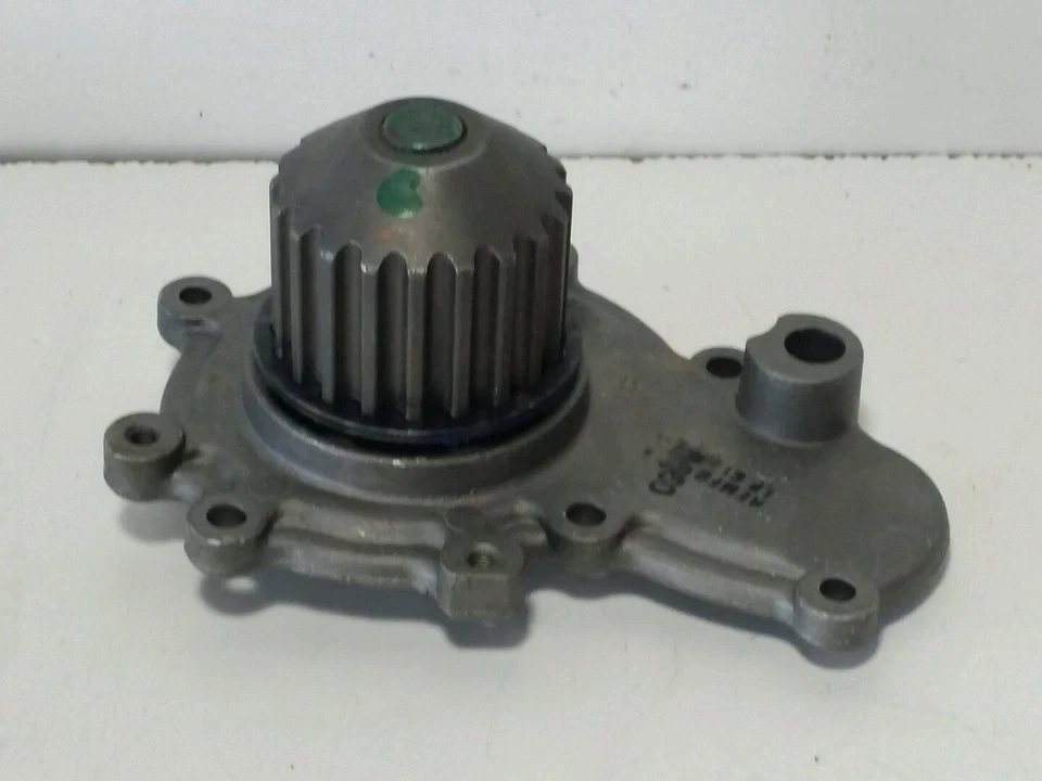 Bomba de agua para motor Pronto 58-522 remanufacturada, se adapta a vehículos enumerados en la tabla Foto 3 de 4