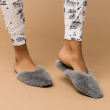 Journee Collection Sundown Faux Fur Women's 9 Cozy Slide Slipper, Grey