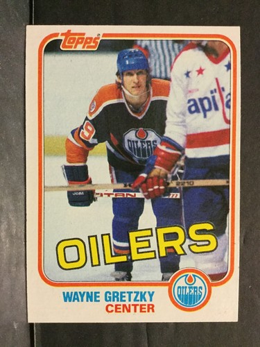 1981-82 Topps Hockey #16 Wayne Gretzky Edmonton Oilers Card EXCELLENT+ Sku164BH