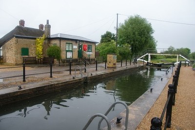 Photo A3 Baits Bite Lock Horningsea In view of the flat landscape, locks c2014