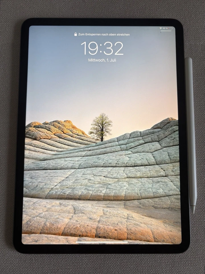 Apple iPad Pro 11-inch (1st generation) · 64GB · Wi-Fi, Foto 1 von 5