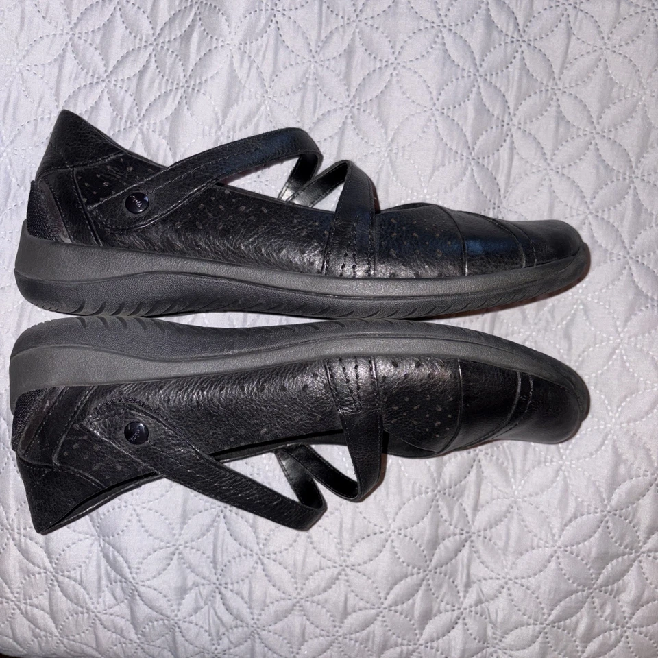 Zapatos planos Mary Jane informales de cuero negro Earth Newton para mujer talla 11B Foto 4 de 4