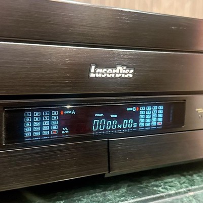 Pioneer CLD‑909 LaserDisc Player High Quality Heavy Body Rare