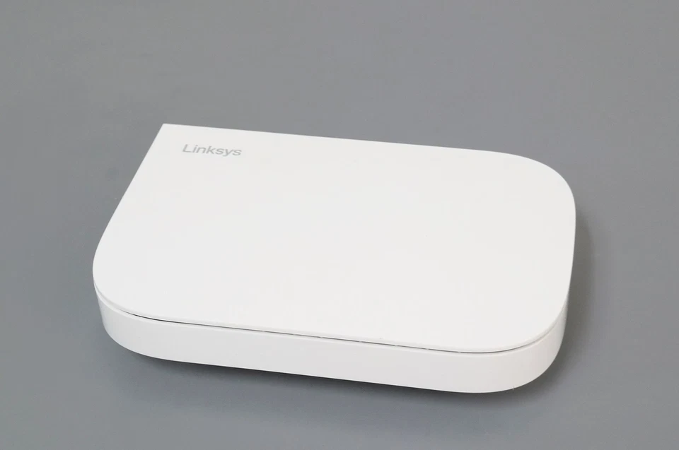 Linksys Velop AX3000 Micro Mesh WiFi 6 System LN11011202 (3-pack) - Image 2 of 4