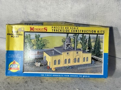 Cool AHM Minikits Processing Plant Commercial Building Kit HO