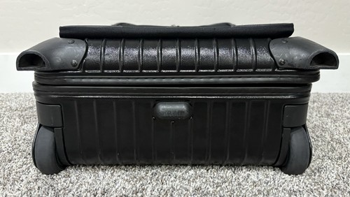 RIMOWA ‘Bolero’ Black Polycarbonate 2-Wheeled Carry-On - Picture 6 of 9