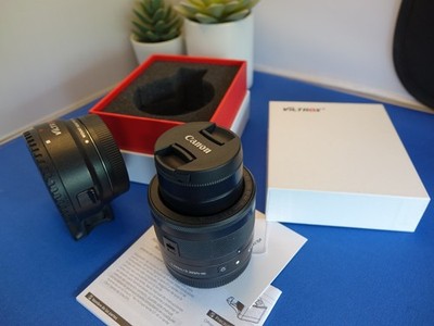 Canon EF-M 28mm F3.5 IS STM Macro Prime Objektiv Front & Rear Caps, Viltrox Adapter.