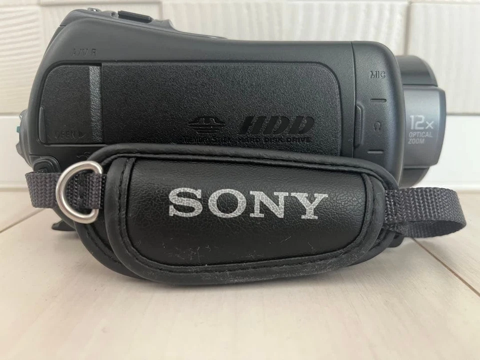 Sony Handycam HDR-SR12 HD Camcorder 12x Carl Zeiss 120GB HDD Japan Tested - Image 3 of 4